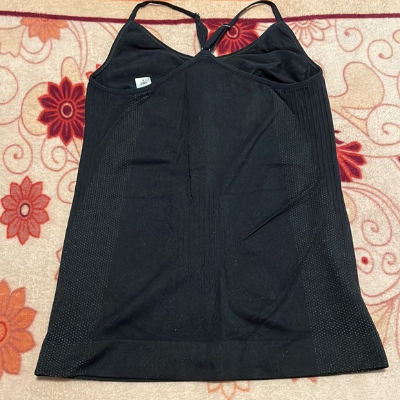 Lucy - Picture 5 of 9